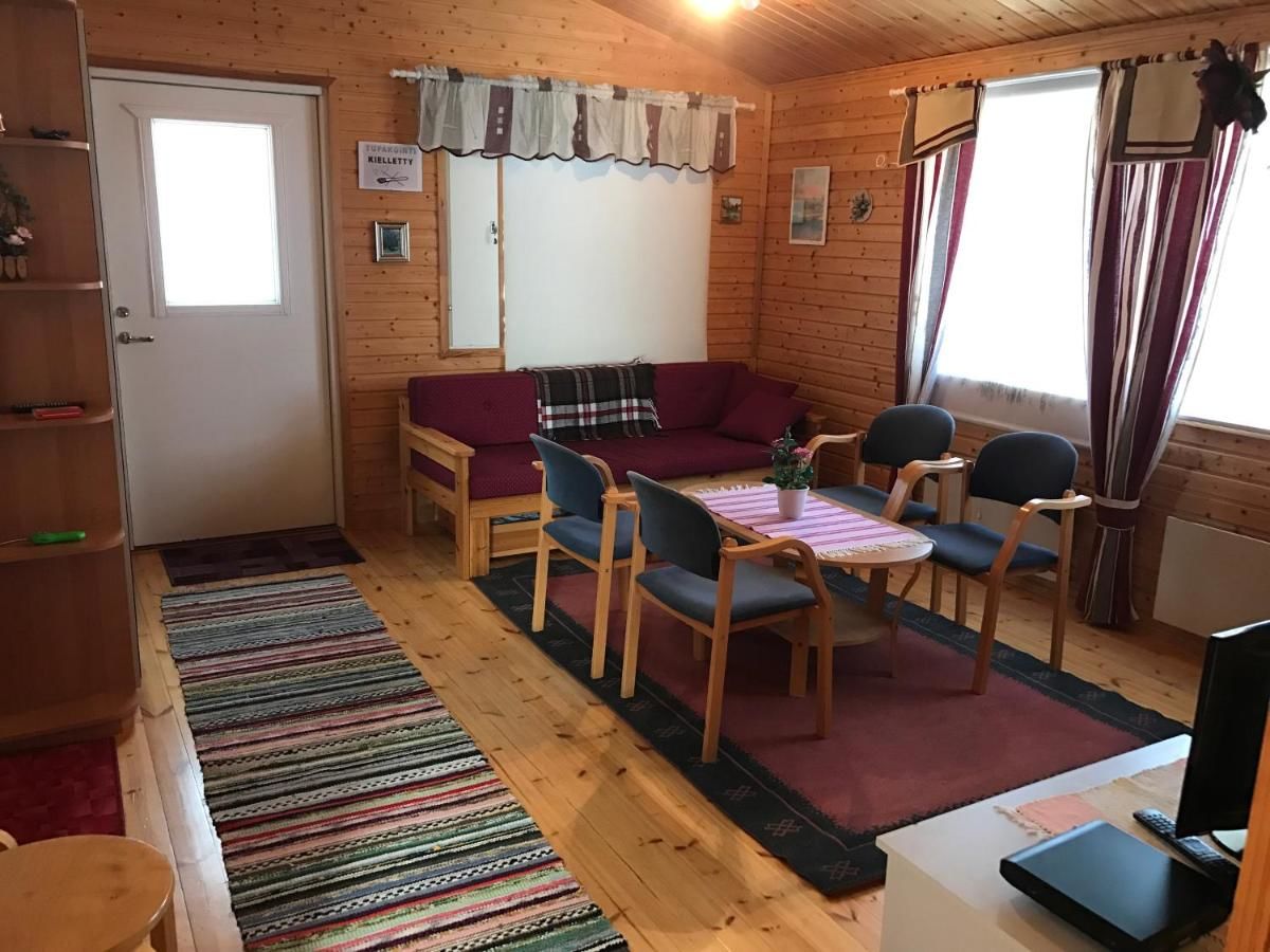 Дома для отпуска Hannunluhdan Lomamökit Karijoki-13